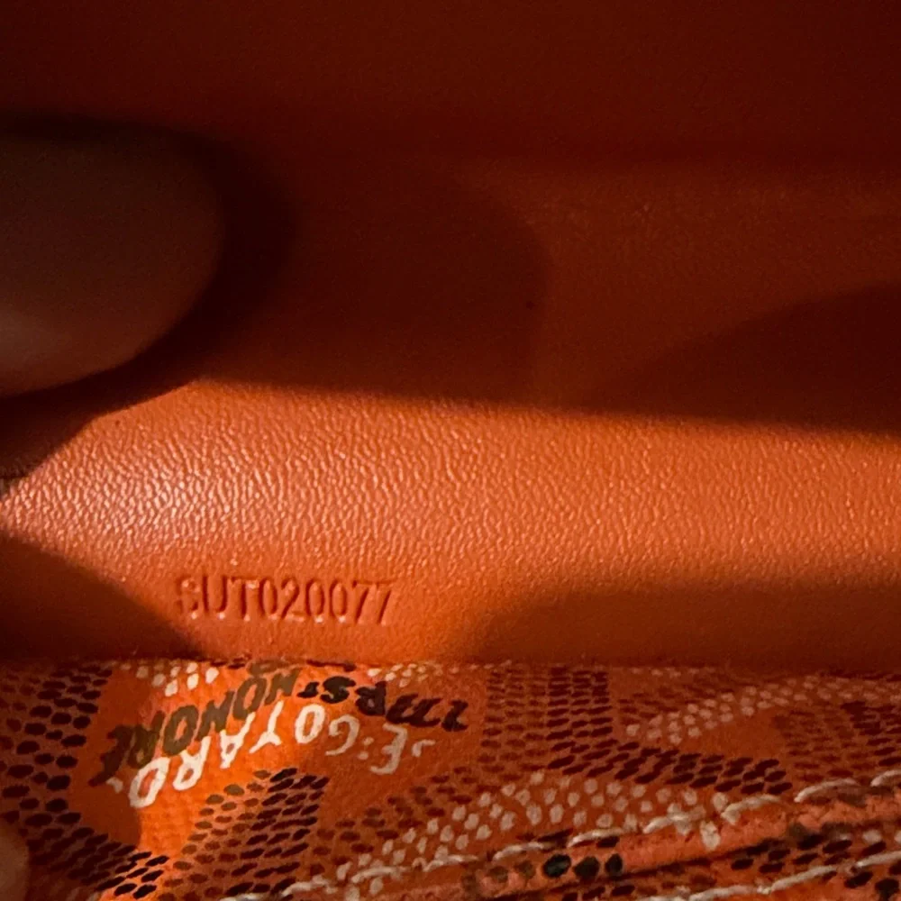 Goyard Orange Chevron Snap Wallet - Picture 9 of 10